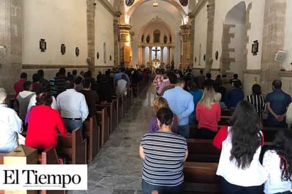 Iglesia pide a feligreses no ser títeres del gobierno