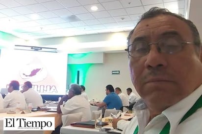 Participa en Congreso Nacional