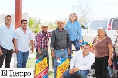 Ofrece municipio semilla de avena subsidiada a parcelarios