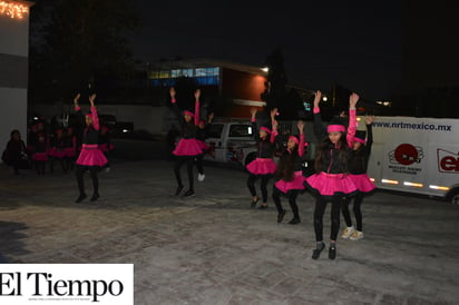 Continúan fiestas navideñas