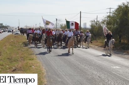 Con Cabalgata festejan el 85 Aniversario del Ejido 8 de Enero