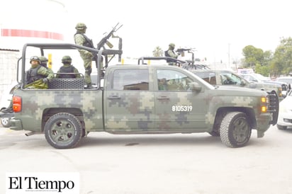 Mantienen militares vigilancia sobre ductos de PEMEX