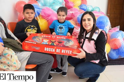 Obsequia Pamela, Rocas de Reyes a niños de escasos recursos