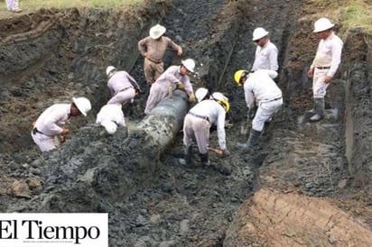 'Por seguridad nacional' gobierno de Peña Nieto ocultó expedientes de 'ordeña' en Pemex