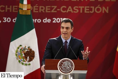 Pedro Sánchez, desde México, cuestiona legitimidad de Nicolás Maduro