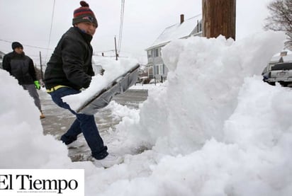 Tormenta invernal deja al menos 3 muertos y caos en EU