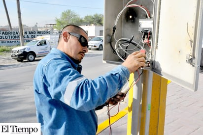 Supervisan por semana sistemas de alumbrado