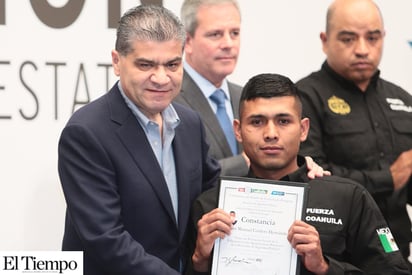 Policías son un orgullo para Coahuila: Riquelme