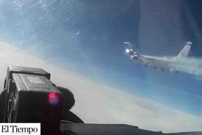 Caza ruso intercepta un 'avión espía' estadounidense