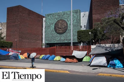 Plantón de la CNTE en San Lázaro se queda, acaba reunión con SEP sin acuerdos