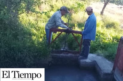 Limpian usos de agua de la saca san buena