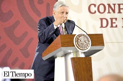 AMLO advierte a constructoras, 'fin a concesiones de carreteras si no hay obras'