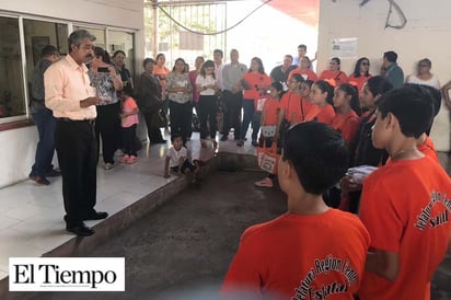 Van 25 alumnos de primaria a la Olimpiada del Conocimiento