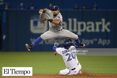 Rangers vapulean a Kansas City