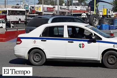 Taxistas ‘abusones’ mientras el cabildo calla