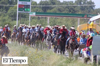 Celebra Ejido Sombrerete 76 Aniversario