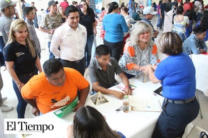 Ofertan empresas 700 empleos para la región