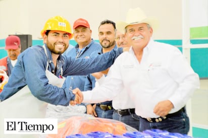 Cumple ‘Lencho’ con el sindicato