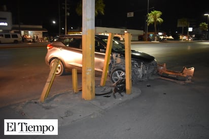 Se estrella Vs un poste