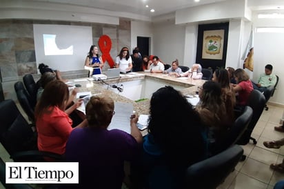 Imparten taller de Acoso Sexual y Laboral a funcionarias y empleadas de Presidencia