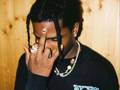 Buscan arrestar a rapero A$AP Rocky por pelea en la calle