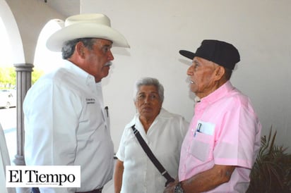 Recorre Lencho las calles y le solicitan apoyo