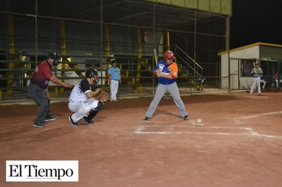 Nemak cayó ante los Pistones