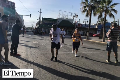 Realiza iglesia carrera en honor a Santiago Apóstol