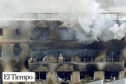 Gritó: ¡mueran! e incendió estudios en Japón; suman 33 muertos