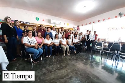 Inauguran ‘prepa’ abierta para mujeres