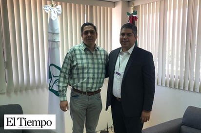 Se reúne Paredes con el delegado estatal del IMSS