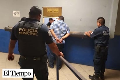 Amenaza a policías