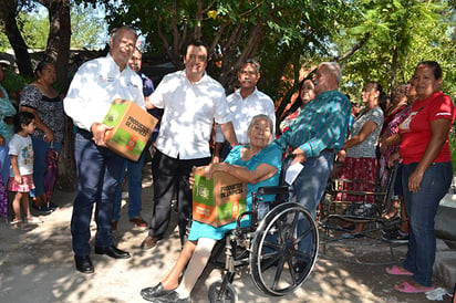 Reciben familias a ‘La Mera Mera’