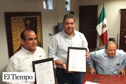 Firma Municipio convenio de transparencia con ICAI