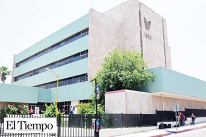 Deficiencias en el IMSS desanima a especialistas