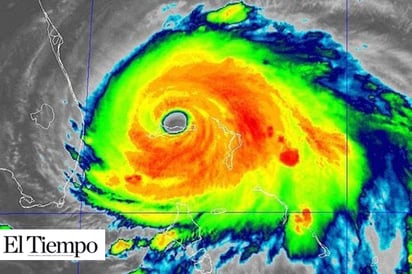 Dorian' se debilita en su paso sobre Bahamas y baja a categoría 4