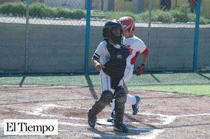 Gigantes gana duelo de bateo