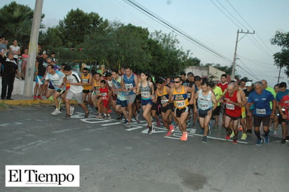 Corren por la Plaza Morelos