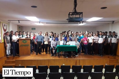 Incorporan 30 alumnos del Conalep al programa DUAL