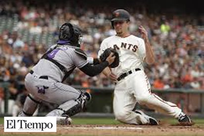 Caen los Rockies de Colorado