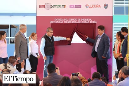 Entrega Gobernador edificio de la universidad tecnológica de Acuña