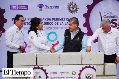 Colocan primera piedra de barda para el Tecnológico de La Laguna