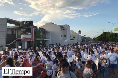 Marchan por la paz en Culiacán, tras balaceras