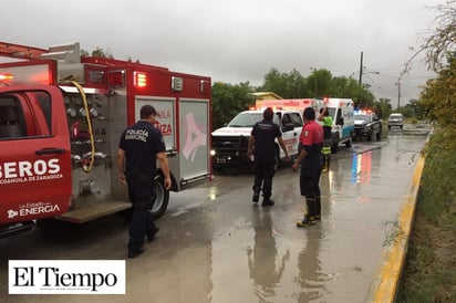 Atienden hogares dañados por lluvias