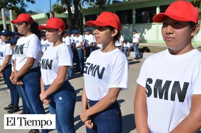 Invitan a mujeres al Servicio Militar Nacional voluntario