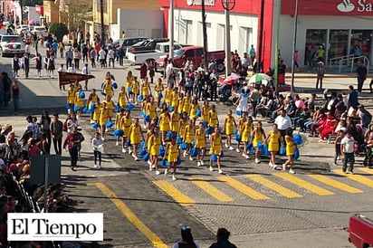 Reportan PC y Bomberos saldo blanco en el desfile