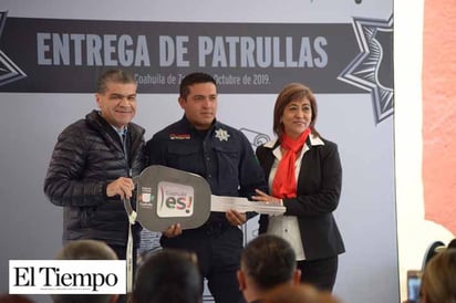 Entrega MARS 6 patrullas