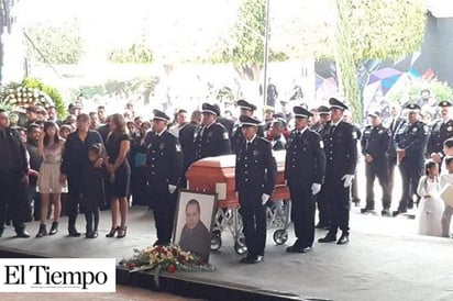 Despiden a edil del Valle de Chalco, exigen a gritos “justicia”