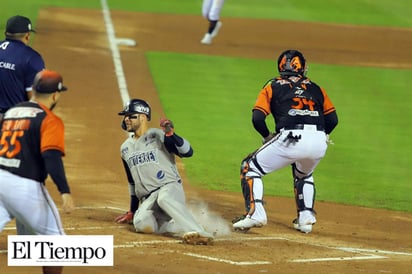 Sultanes se impone a Naranjeros