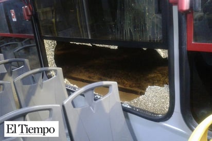 Se quejan usuarios del transporte